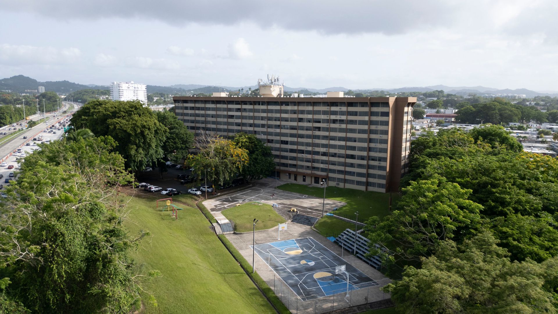 Torre de las Cumbres Apartments