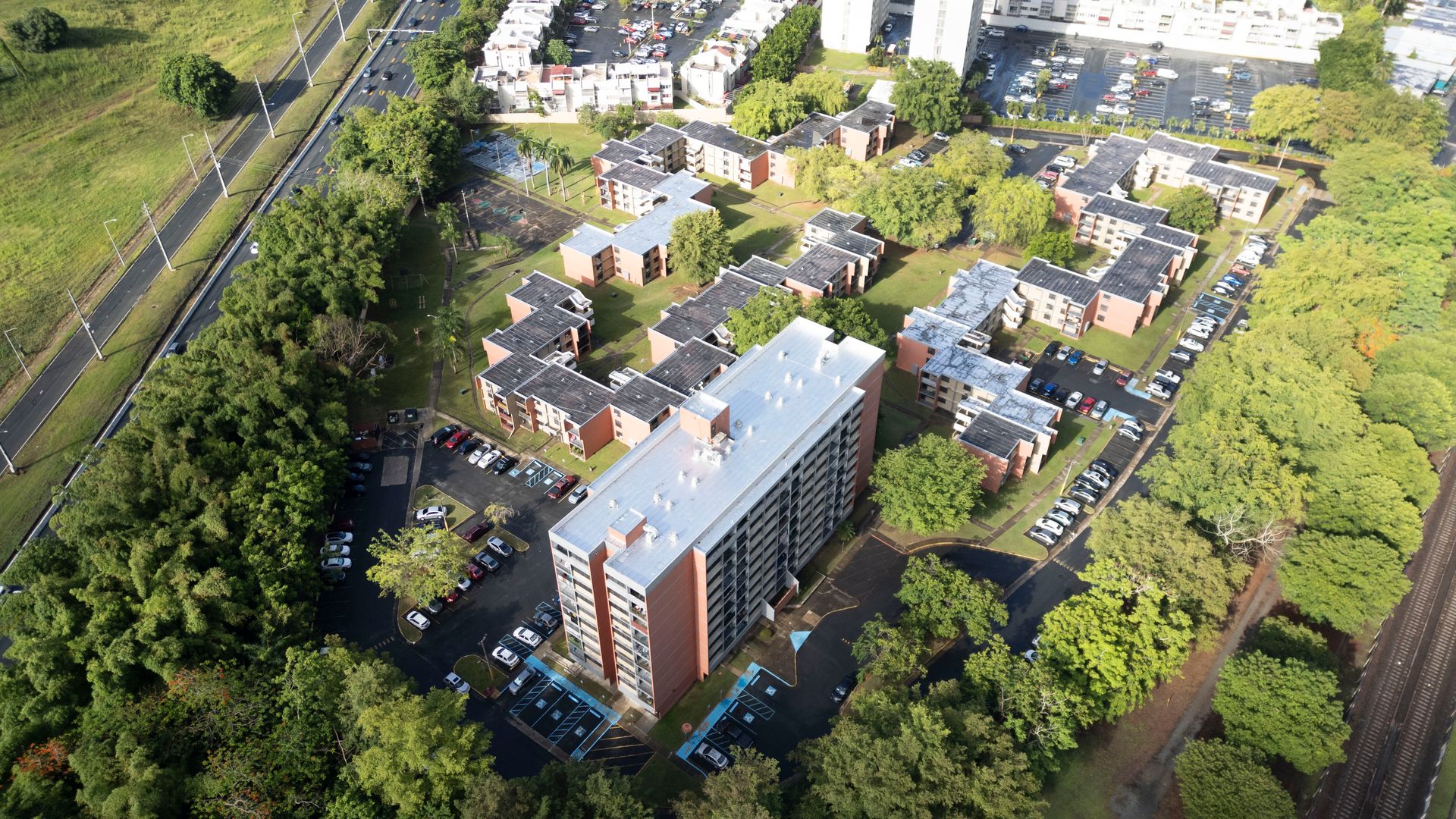 Valle del Sol Apartments