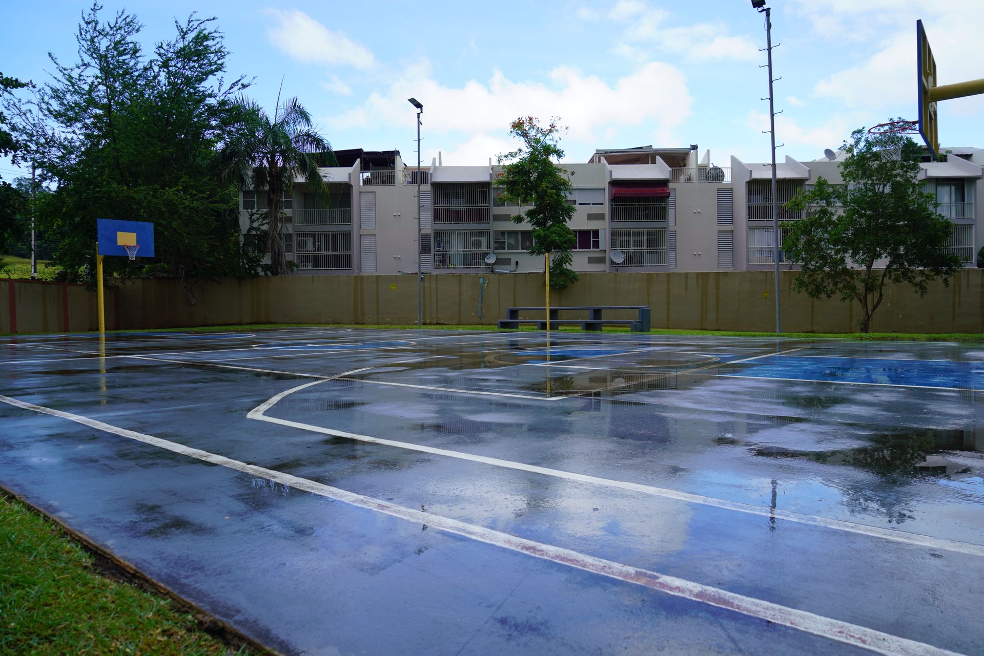 Valle del Sol Apartments